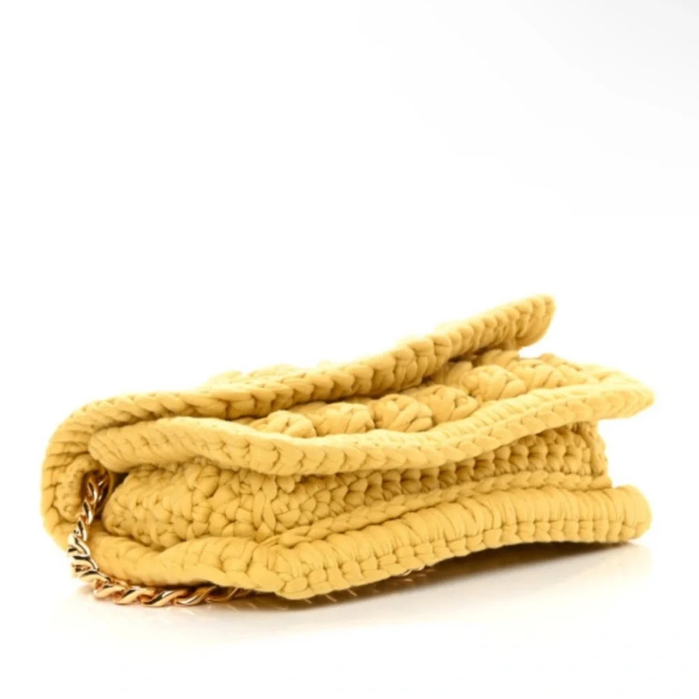Bottega Veneta Crochet Shoulder Bag with Chain Link Strap - Picture 4 of 6